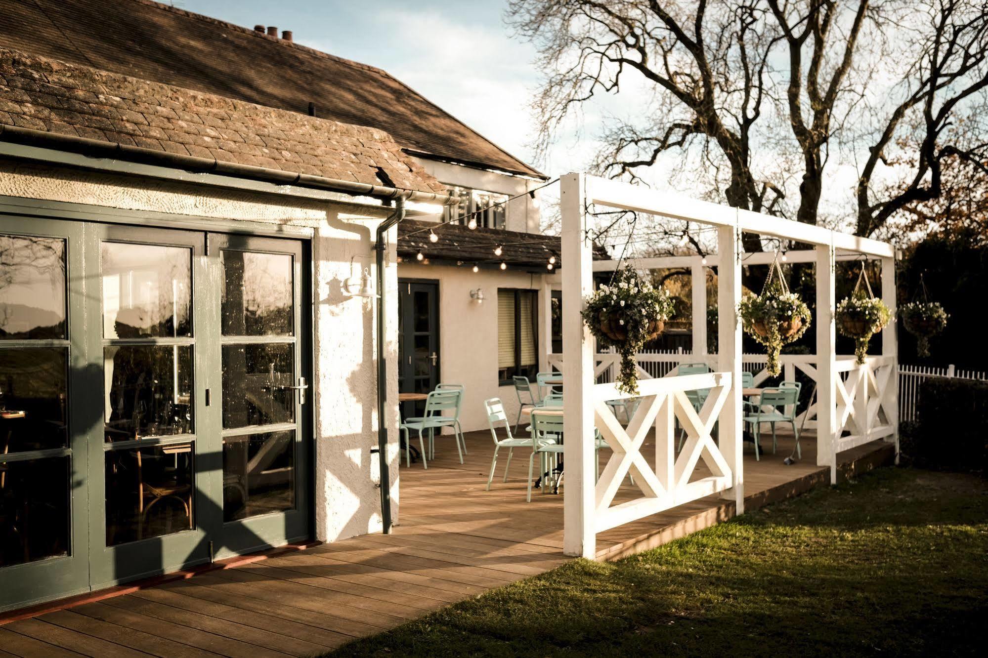 Gasthof Fisherman's Haunt 4*